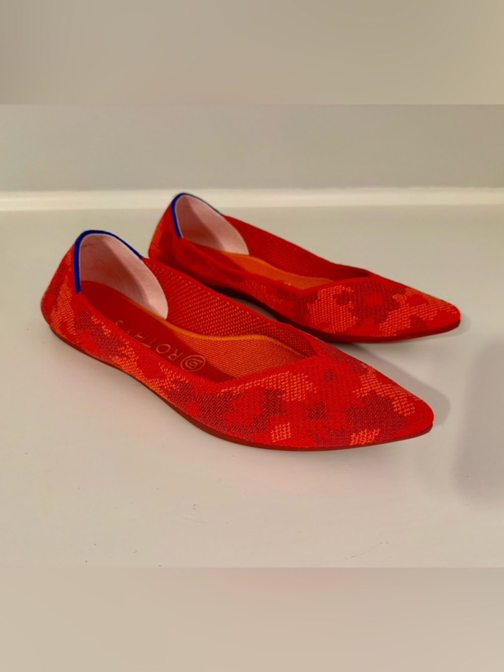 Rothy's Red Pointed Knit Flats with Blue Trim